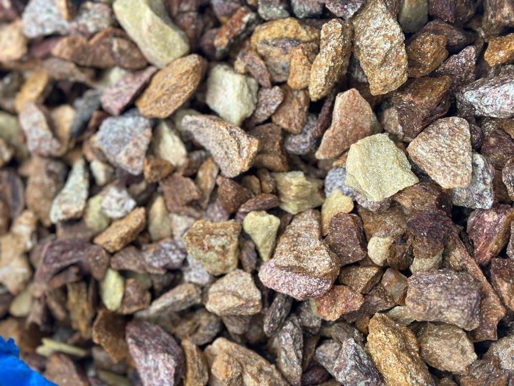 Златолит персиковый декоративная каменная крошка купить в Нефтекамске