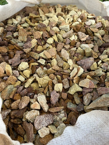 Златолит персиковый декоративная каменная крошка купить в Нефтекамске