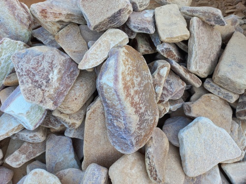 Златолит жёлтый, жёлто-зелёный глыбки и валуны для ланшафтного дизайна купить в Нефтекамске