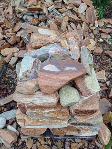 Златолит жёлтый, жёлто-зелёный глыбки и валуны для ланшафтного дизайна купить в Нефтекамске