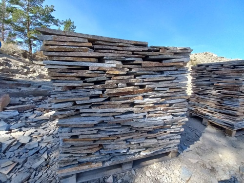 Плитняк златолит серебристый для фасада купить в Нефтекамске