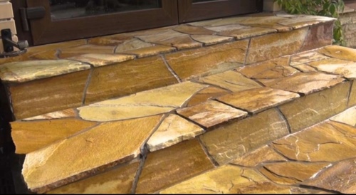 Плитняк златолит жёлтый золотистый для отмостки купить в Нефтекамске